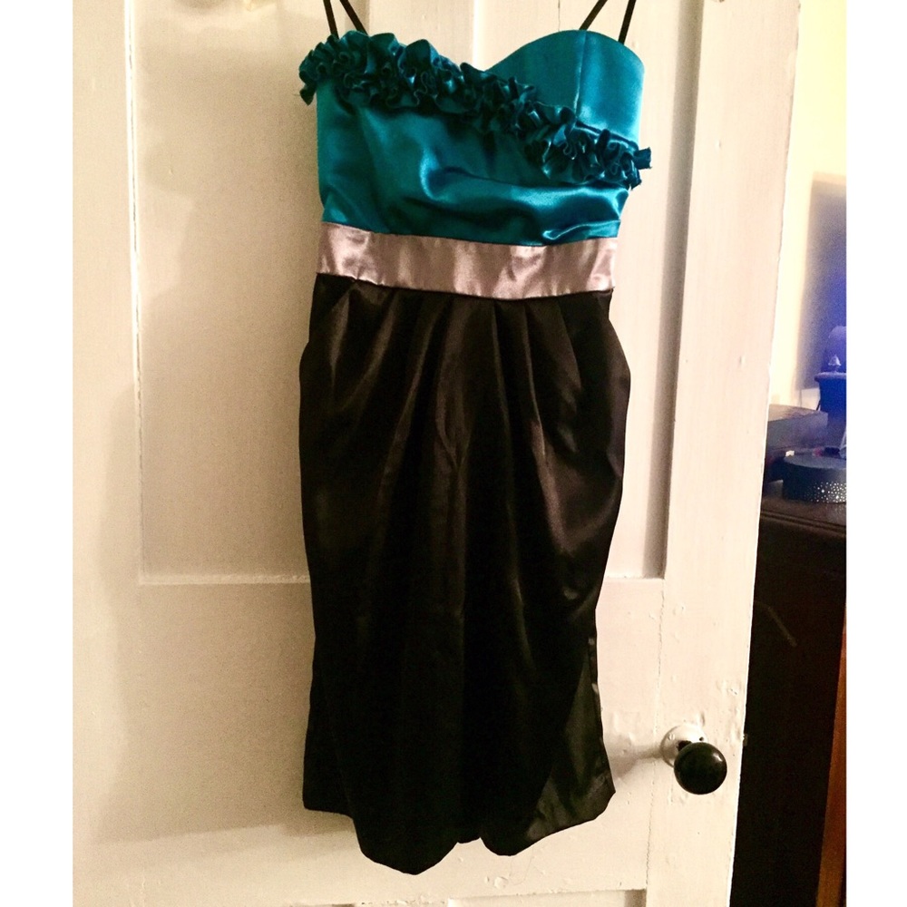 Mid length homecoming/party dress